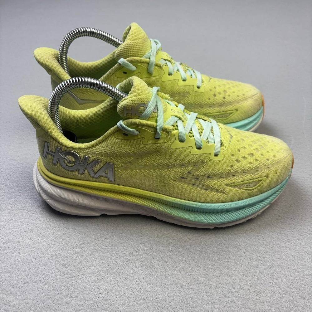 Hoka One One Clifton 9 Shoes Womens Size 6.5 Yellow Running Sneakers 1127896